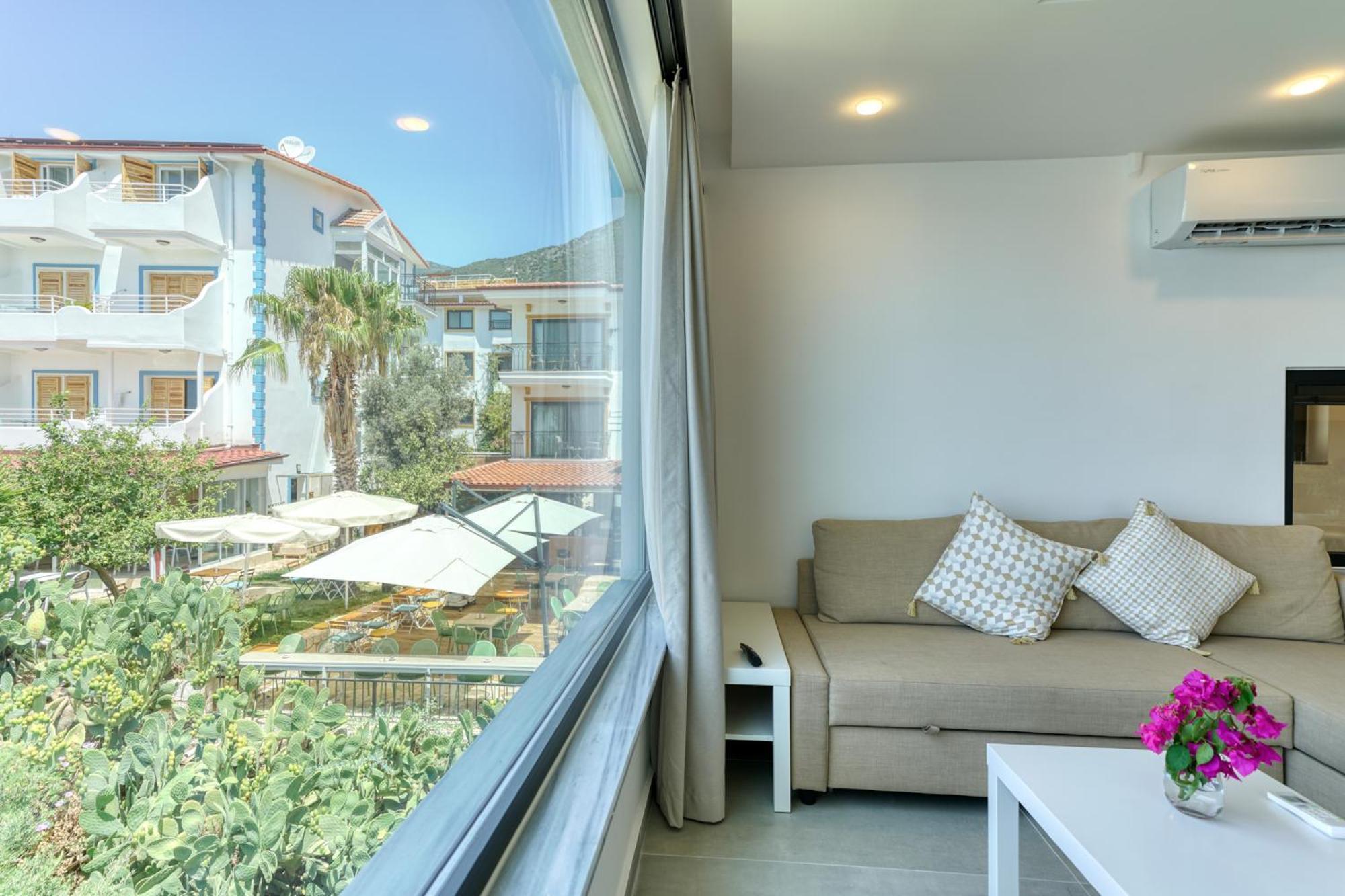 Bluenook Suites Kas Exterior photo